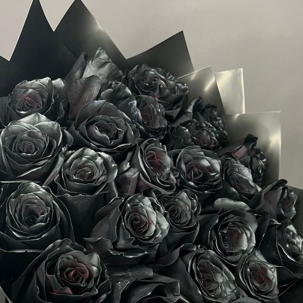 Букет из 23 чёрных роз Эквадор