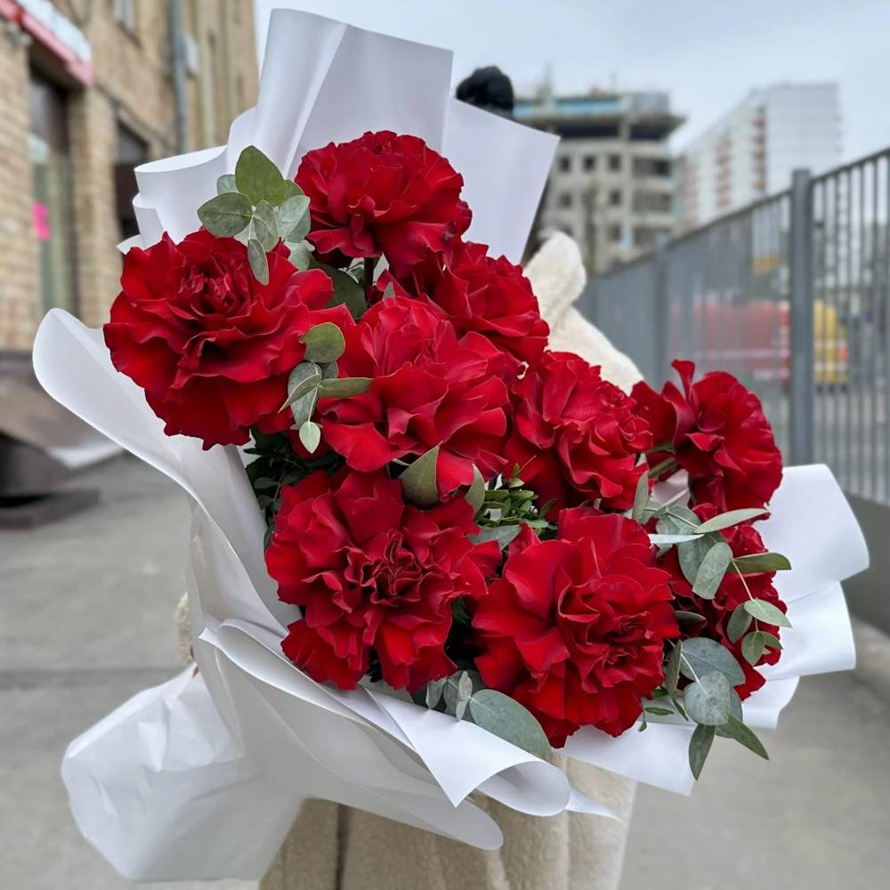 Французская красная роза 9 шт.