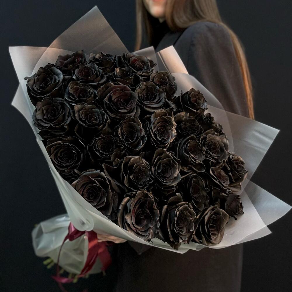 Букет из 31 черной розы