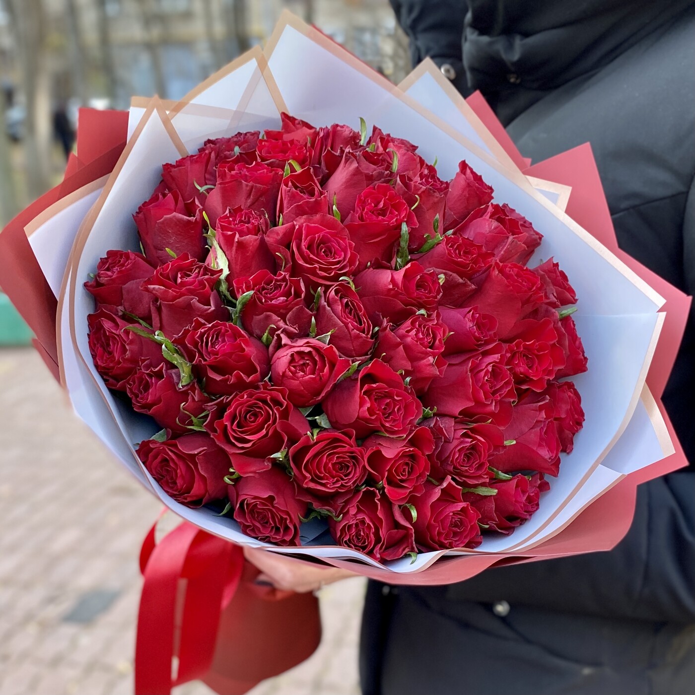 51 красная роза 40 см