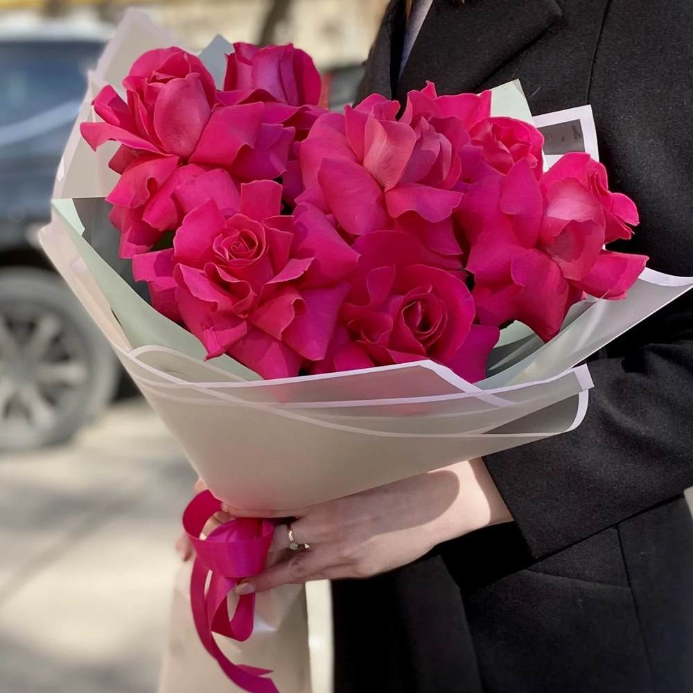 Французская малиновая роза 7 шт.