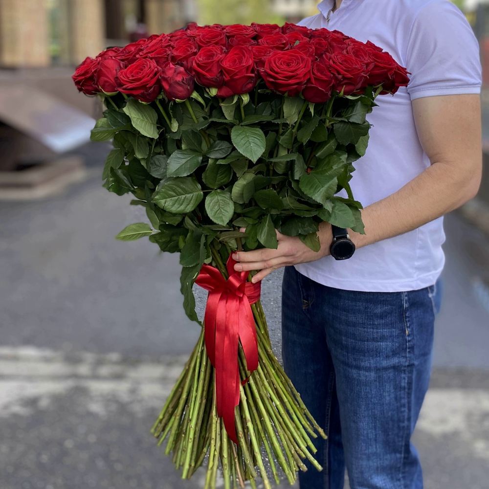 101 красная роза Premium Эквадор 90 см.