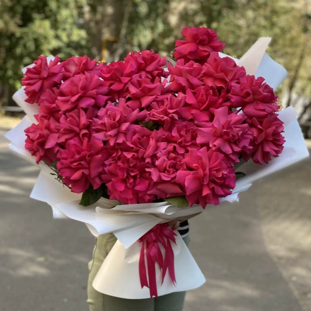 Французская малиновая роза 25 шт.