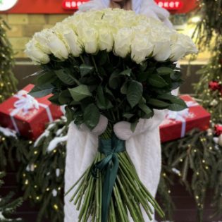 101 белая роза Premium 70 см.